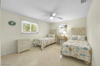 413 Pameto Rd in Nokomis, FL - Building Photo - Building Photo