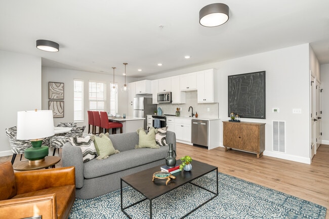 Lusso in Columbus, OH - Building Photo - Building Photo