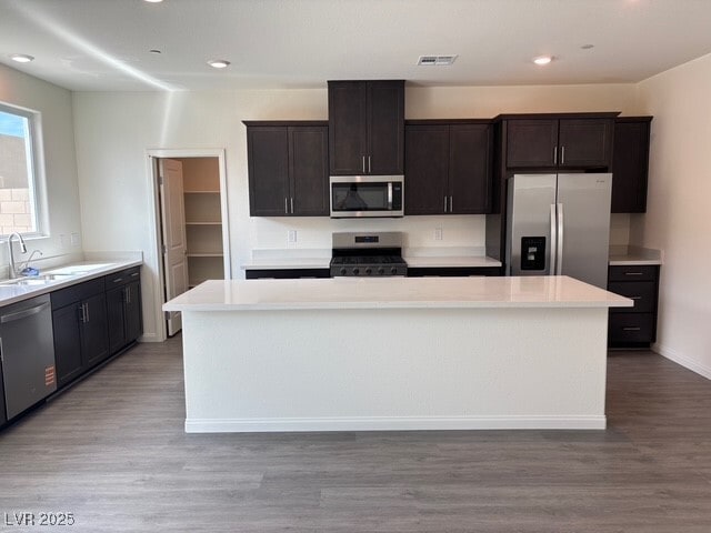 561 Ruby Robin Ave in Henderson, NV - Building Photo - Building Photo