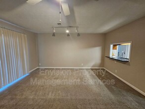 2987 Medina Dr in Jonesboro, GA - Building Photo - Building Photo