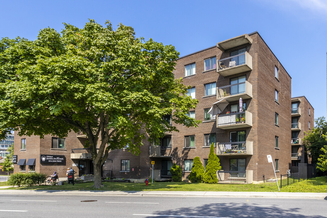 3663 Henri-Bourassa Boul E in Montréal, QC - Building Photo