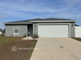 21426 Dawson Ave in Port Charlotte, FL - Building Photo