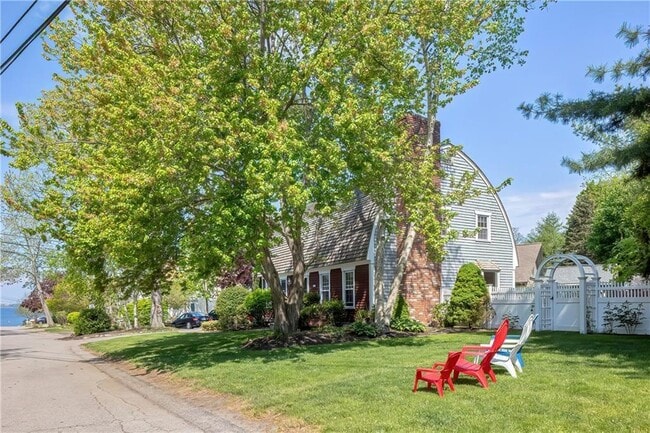 property at 35 Fales Rd