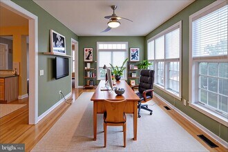 13299 Scotch Run Ct in Centreville, VA - Building Photo - Building Photo