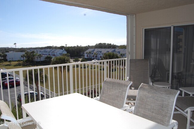 601 Shorewood Dr in Cape Canaveral, FL - Building Photo - Building Photo