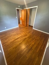 806 S Woodbridge St in Saginaw, MI - Building Photo - Building Photo