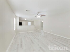 9922 Orchid Spring Ln in Houston, TX - Building Photo - Building Photo