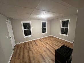 16 1/2 Winslow St-Unit -2 in Worcester, MA - Building Photo - Building Photo