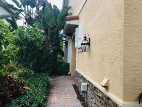 5084 Ashley River Rd in West Palm Beach, FL - Building Photo - Building Photo