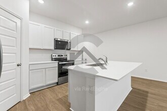 112 E Sunbelt Ct in Mayflower, AR - Building Photo - Building Photo