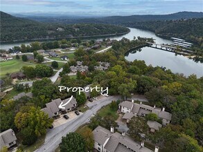 88 Beaver Dr in Holiday Island, AR - Building Photo - Building Photo