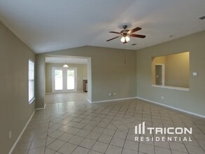 4864 Madyson Ridge Dr in Fort Worth, TX - Building Photo - Building Photo