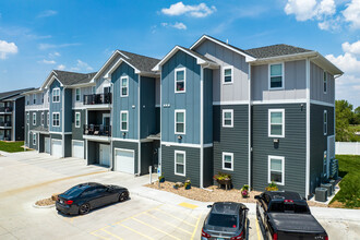 Talon Apartments in Grand Island, NE - Building Photo - Building Photo