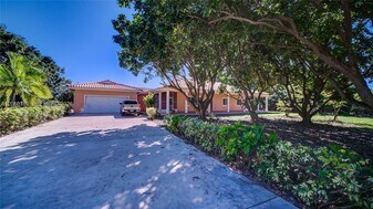 20400 SW 328th St in Homestead, FL - Building Photo