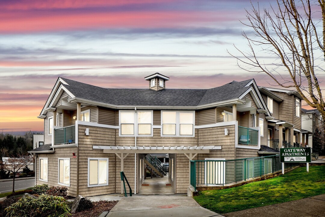 Gateway Apartments in Bellingham, WA - Building Photo