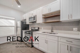 960 S Ardmore Ave, Unit 2 in Los Angeles, CA - Foto de edificio - Building Photo