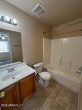 2834 E Tracy Ln in Phoenix, AZ - Building Photo - Building Photo