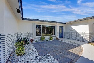 1101 NE 4th Ave in Boca Raton, FL - Building Photo - Building Photo