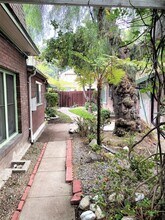 115 E 4th St in Ontario, CA - Building Photo - Building Photo