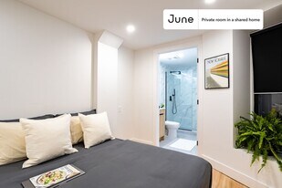 Room in Shared 3.0 bed/2 bath home in New York, NY - Building Photo