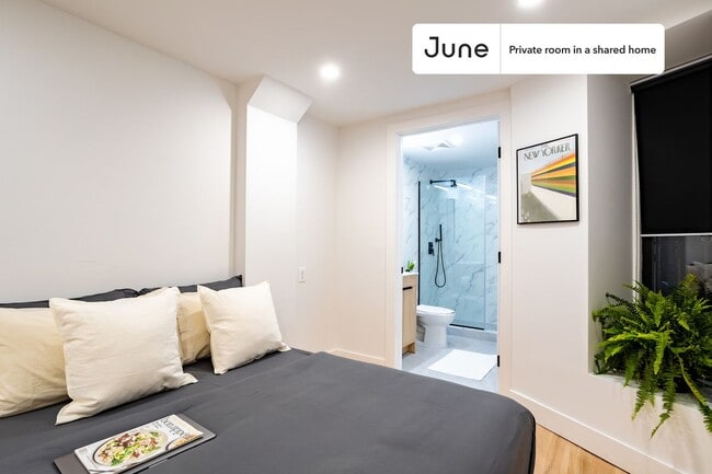 property at 246 W 108th St