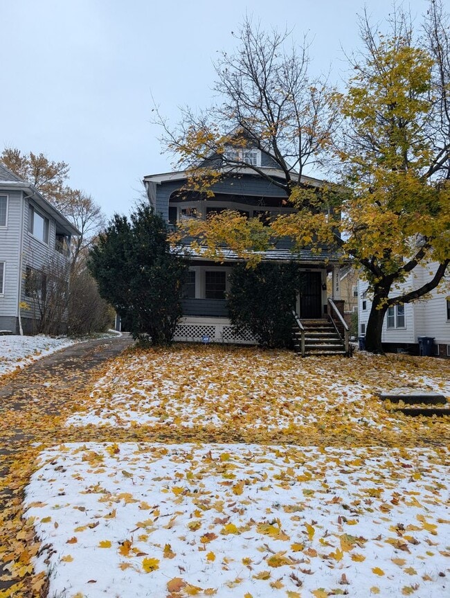 property at 3160 Meadowbrook Blvd