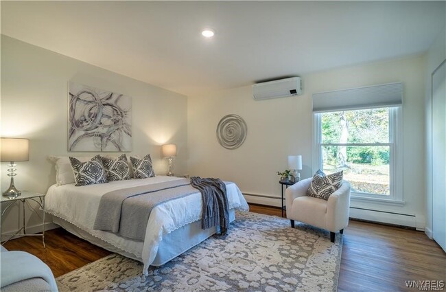 property at 538 Linwood Ave