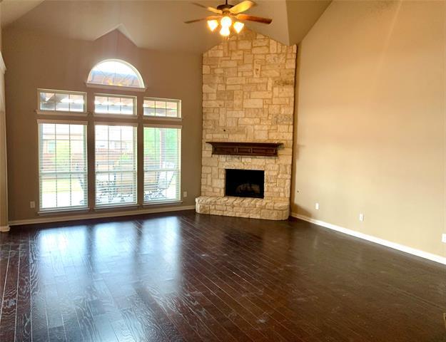 9833 Saltbrush St in Fort Worth, TX - Building Photo - Building Photo