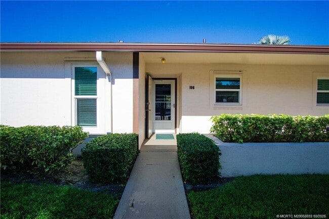 6531 SE Federal Hwy in Stuart, FL - Building Photo - Building Photo