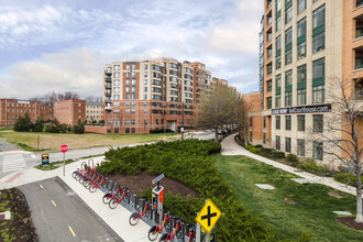 The Park at Courthouse in Arlington, VA - Building Photo - Building Photo