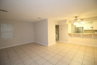 1370 Pinnacle Dr-Unit -Unit B in Pensacola, FL - Building Photo - Building Photo