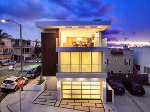 2019 Highland Ave in Manhattan Beach, CA - Foto de edificio - Building Photo