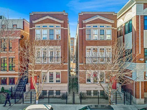 property at 1319 W Belmont Ave