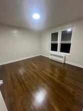 676 Park Ave in East Orange, NJ - Building Photo - Building Photo