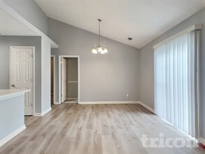 1831 Commonwealth Dr in Woodstock, GA - Foto de edificio - Building Photo