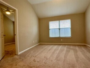 13509 Shawna Dnay Dr in Austin, TX - Building Photo - Building Photo