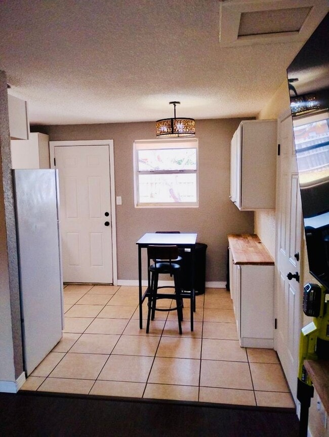 1114 Berkshire Rd in Daytona Beach, FL - Building Photo - Building Photo