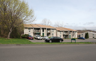 Greenbriar Hills Apartments