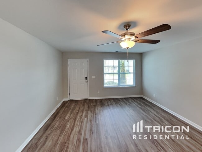 232 Taylors Landing Ave in McLeansville, NC - Building Photo - Building Photo