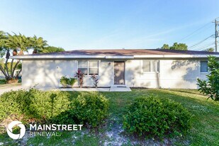 1706 17th Ave Dr E in Palmetto, FL - Building Photo