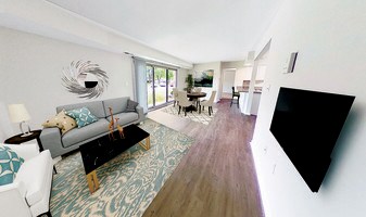 Arbor Circle Apartments in Ypsilanti, MI - Building Photo