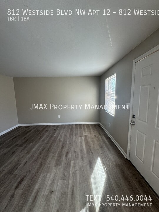 812 Westside Blvd NW in Roanoke, VA - Building Photo