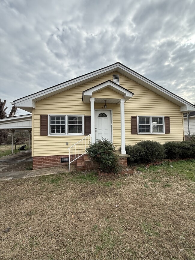 property at 75 E 3rd St NE