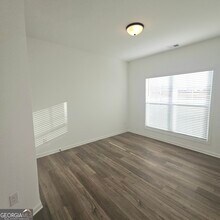 24 Nickel Dr in Newnan, GA - Building Photo - Building Photo