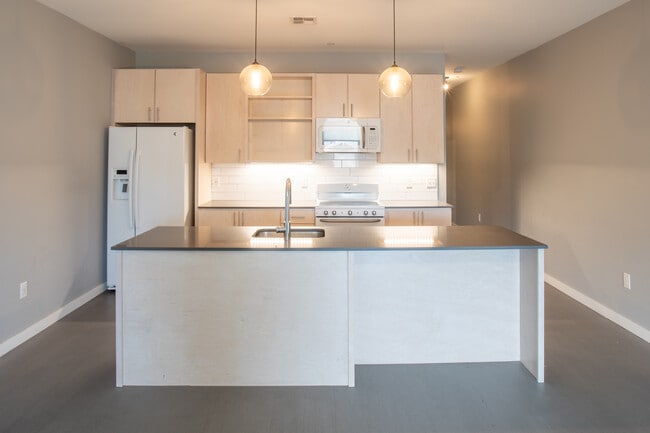 Plaza Lofts