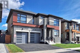 163 Ballantyne Blvd in Vaughan, ON - Building Photo - Building Photo