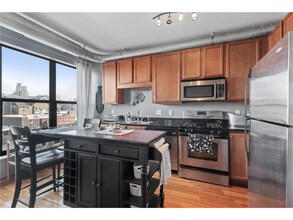15 E Franklin Ave in Minneapolis, MN - Building Photo - Building Photo