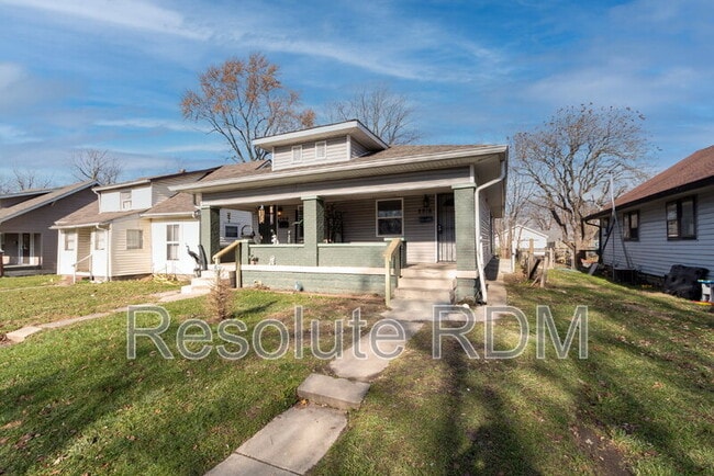 2916 Meredith Ave in Indianapolis, IN - Building Photo - Building Photo