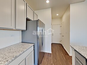 2734 Meadowood Heights in New Braunfels, TX - Building Photo - Building Photo