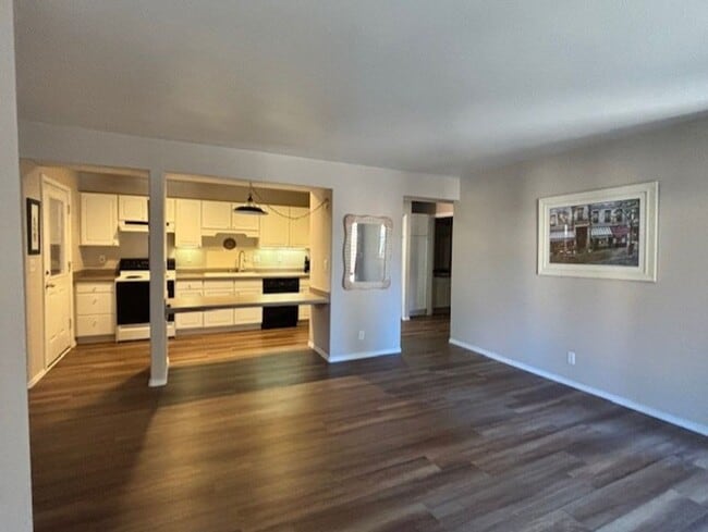 56856 Enterprise Dr in Sunriver, OR - Building Photo - Building Photo